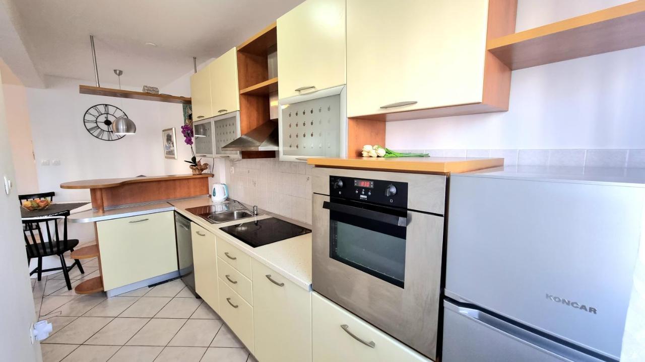 Apartment Diocletian Сплит Экстерьер фото